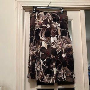 Ellen Tracy Pleated Floral Skirt